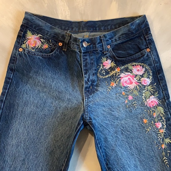 - Vertigo Embroidered Jeans - - Picture 6 of 9
